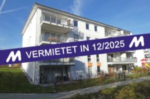 VERMIETET: Moderne 4-Zimmer-Dachgeschoss-Wohnung mit Einbauküche und Aufzug im Haus